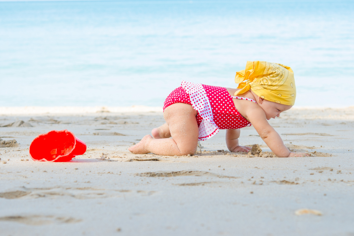 Bebekle Tatile Giderken Yanına Neler Alınmalı