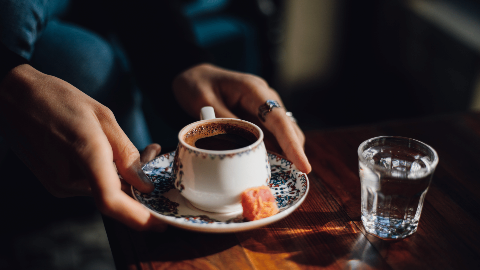 hamileler türk kahvesi i̇çmeli mi?